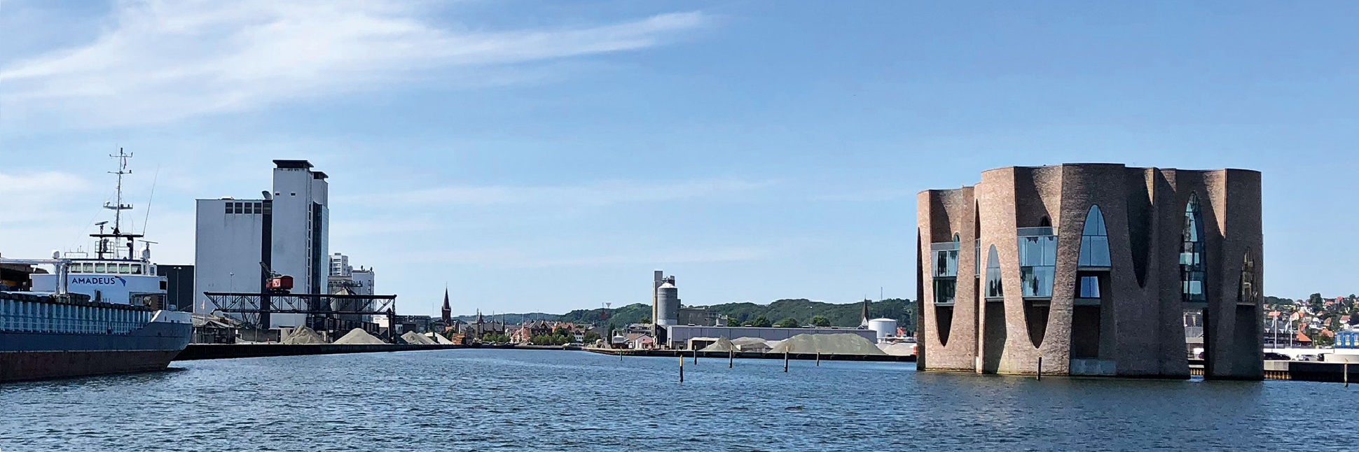 Fjordenhus di Kirk Kapital